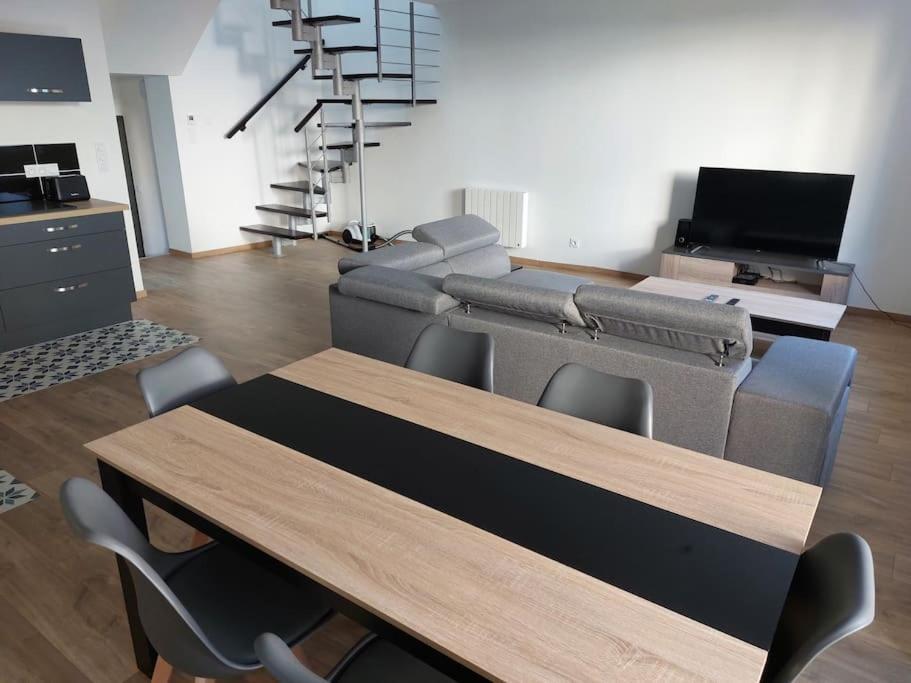 Appartement Moderne Hyper Centre Ville 4 Chambres 欧赖 外观 照片